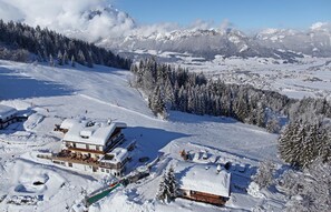 Thể thao tuyết và trượt tuyết