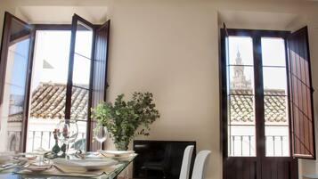 In-room safe, desk, laptop workspace, blackout curtains