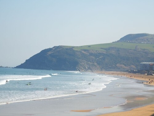 Zarautz Beachside Surf Camp
