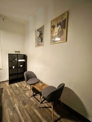 Dobbeltrom, privat bad | Individuelt dekorert, individuelt innredet og wi-fi (inkludert)