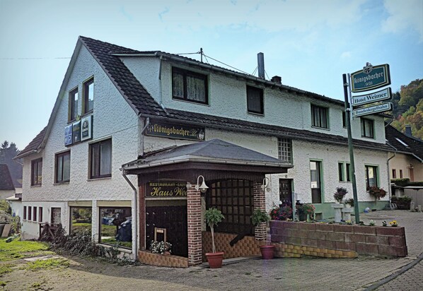 บริเวณภายนอก