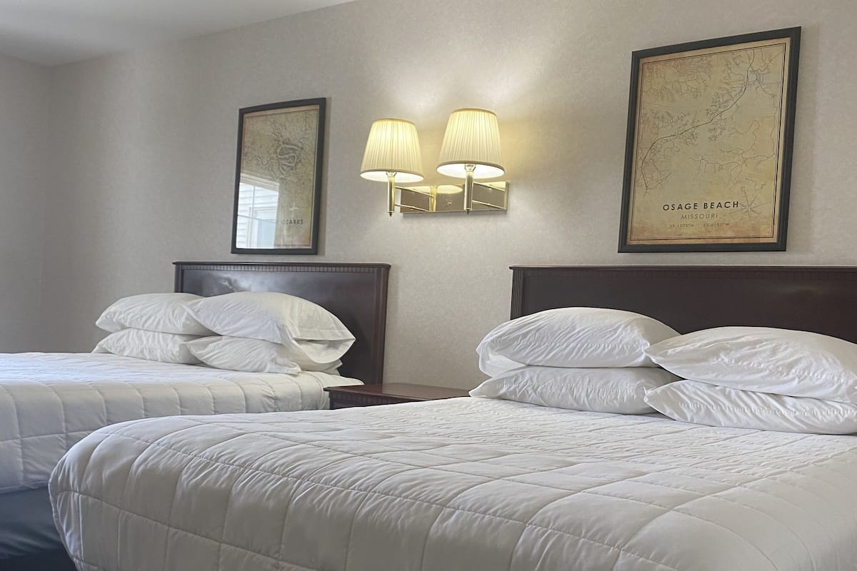 Habitación Deluxe, 2 camas de matrimonio, no fumadores | 1 dormitorio, decoración individual, mobiliario individual