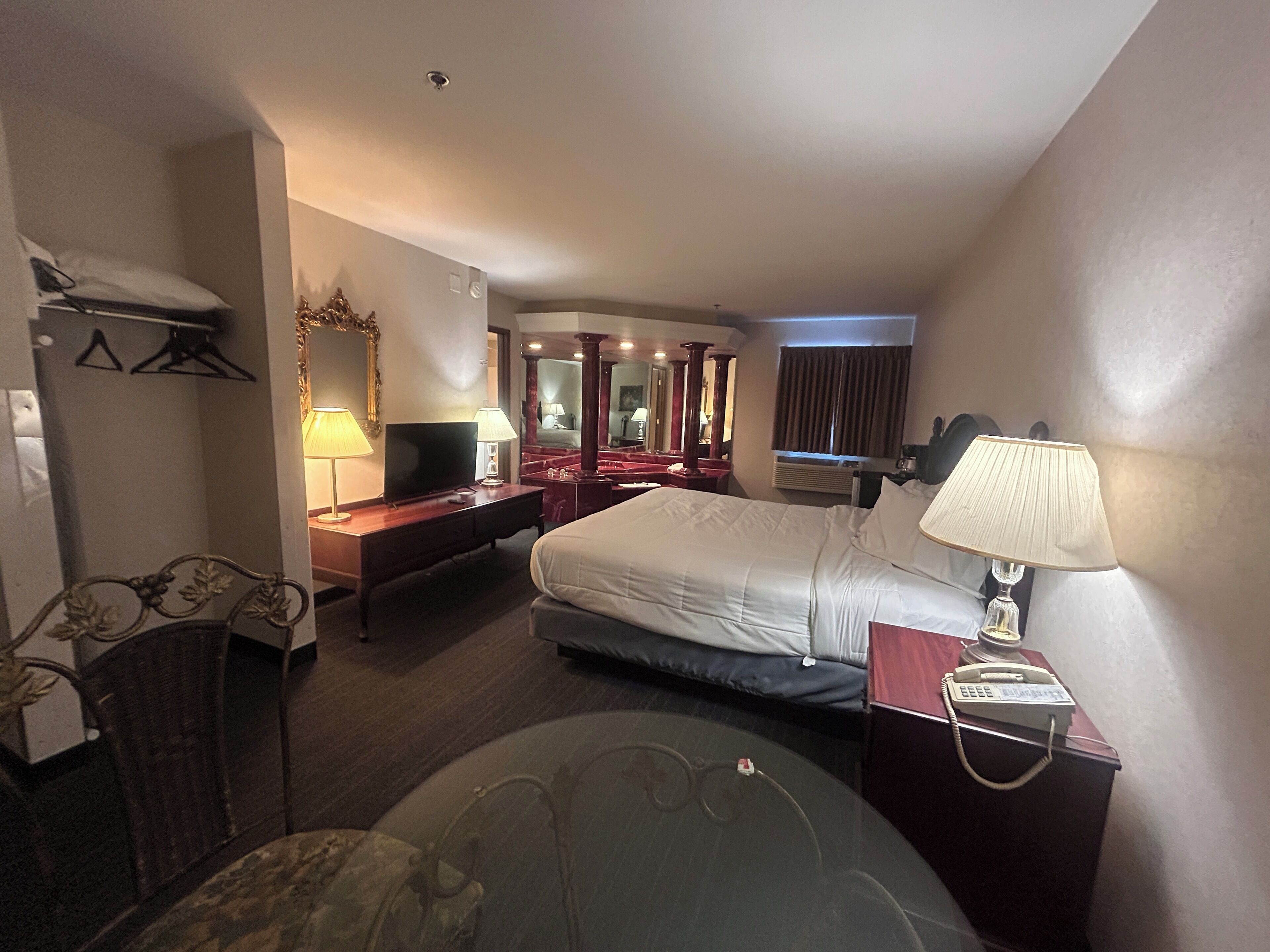 Chambre, 1 très grand lit, non-fumeur, baignoire à jets | Baignoire à hydromassage