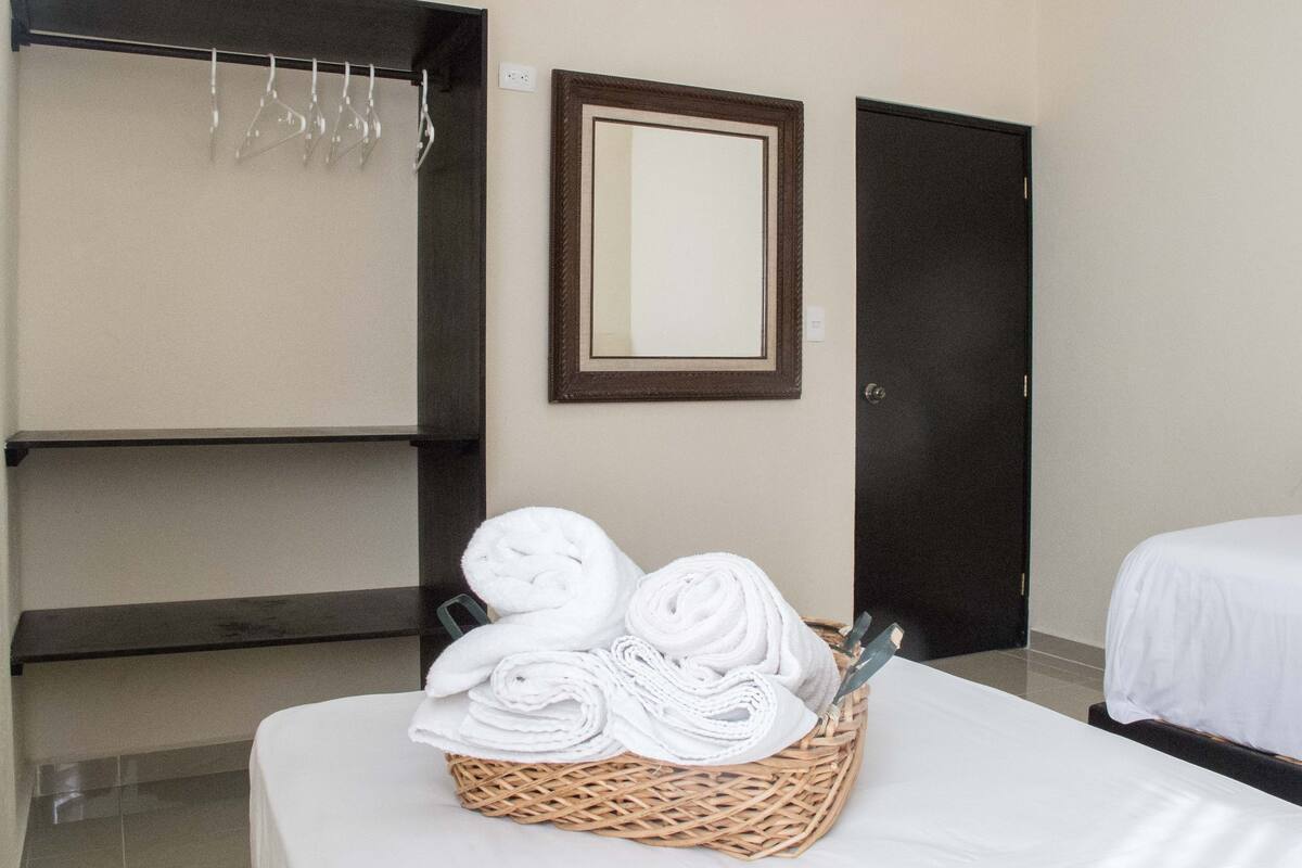 Premium bedding, desk, iron/ironing board, free WiFi