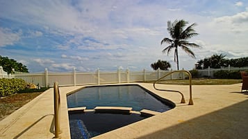 Piscina externa
