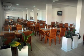 Restaurant - Hotel Serramar (Rio de Janeiro)