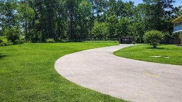 Pet-friendly amenities