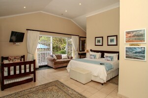 Luxury Double or Twin Room | Minibar, in-room safe, individually decorated, desk