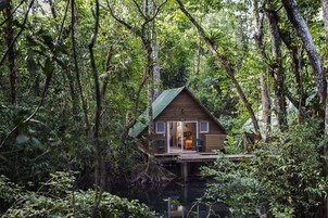 Standard-Ferienhütte (1 bed) | Zimmersafe, Schreibtisch, Bettwäsche