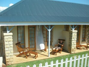 Balcony - Sandstone Chameleon Guesthouse Fouriesburg (Fouriesburg)