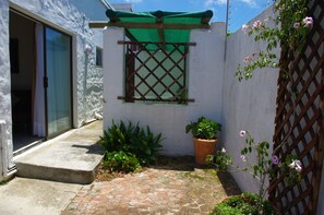 Basic-Doppelzimmer | Terrasse/Patio