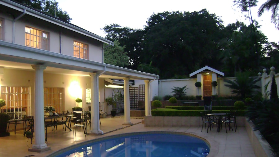 La Baruné Guest House