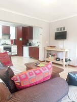 Family Bungalow, 2 Bedrooms | Premium bedding, down comforters, individually decorated