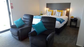 Egyptian cotton sheets, premium bedding, pillow-top beds, desk