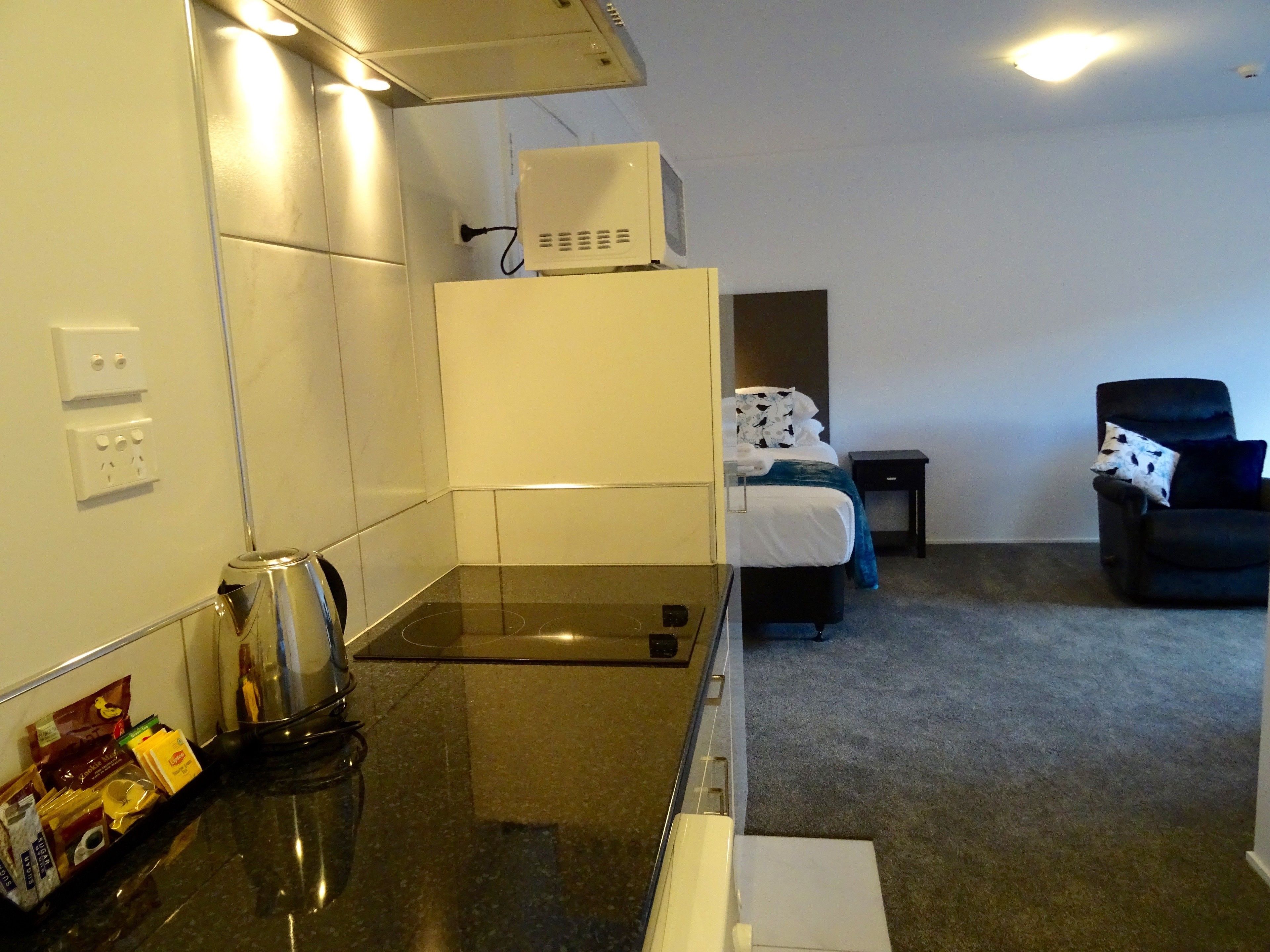 Apartment, 2 Bedrooms | Private kitchen