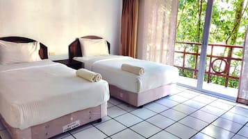 Habitació estàndard | Escriptori, llits addicionals, wifi gratuïta i roba de llit