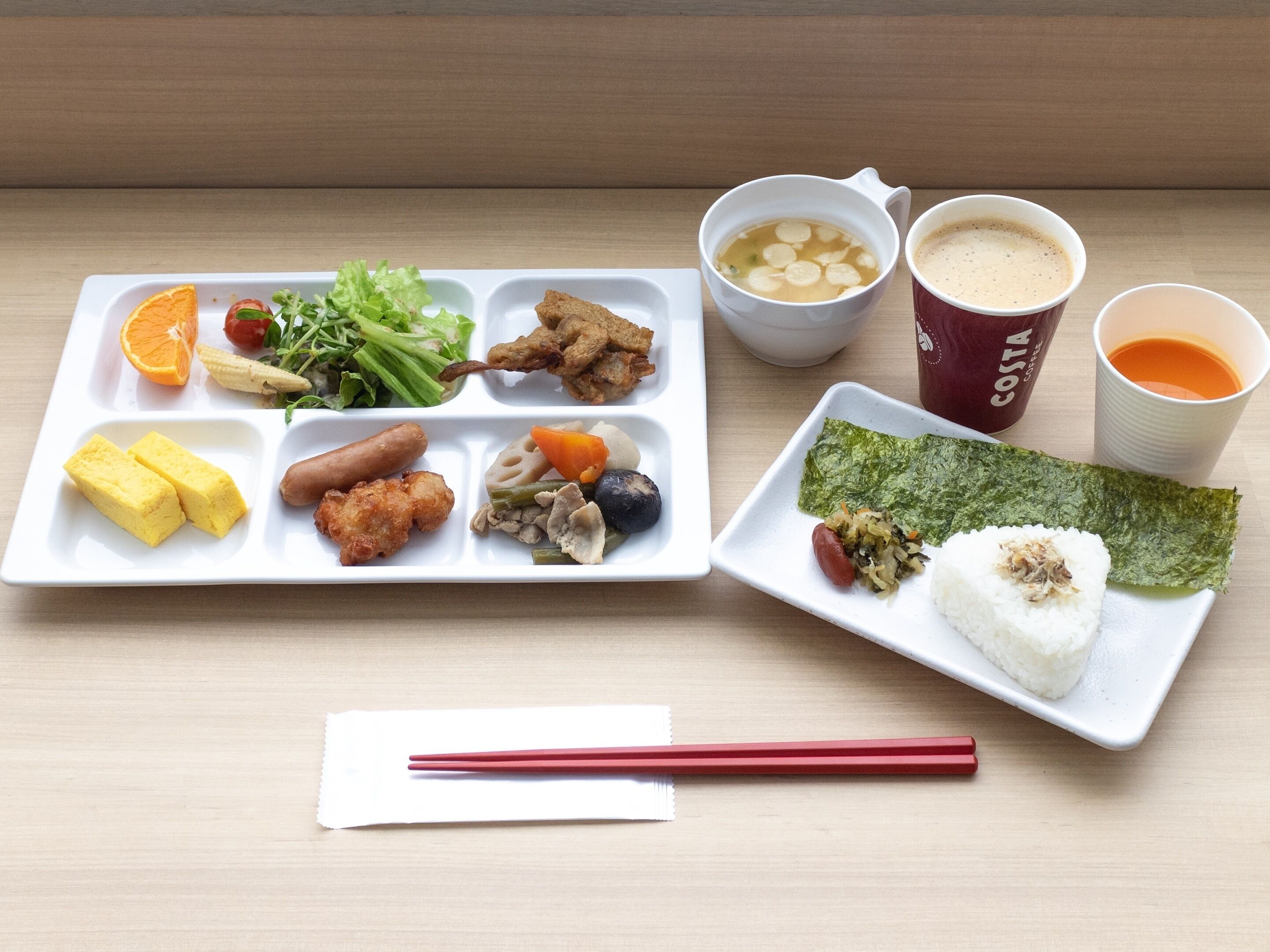 daily self-service breakfast (jpy 1300 per person)