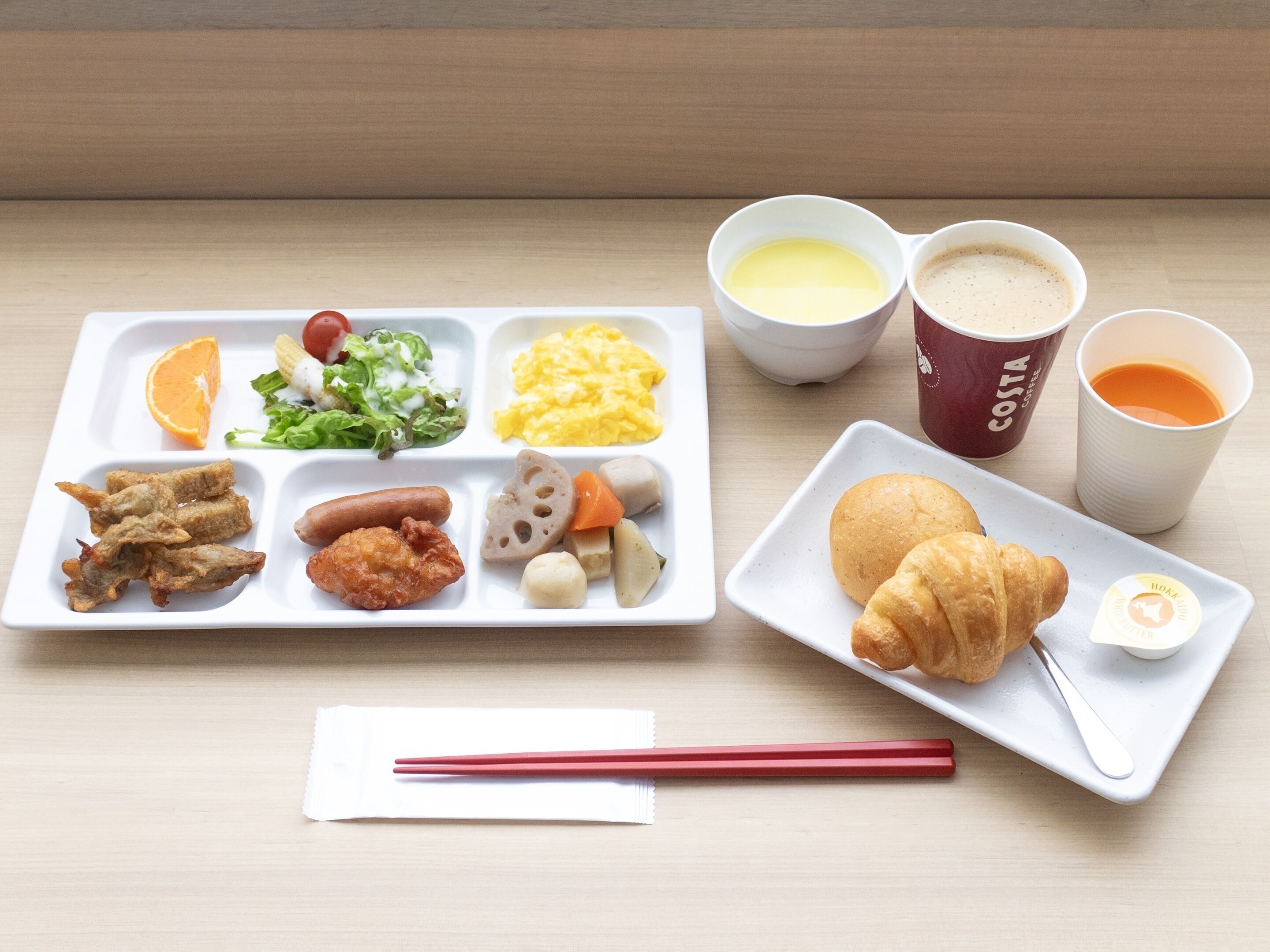 daily self-service breakfast (jpy 1300 per person)