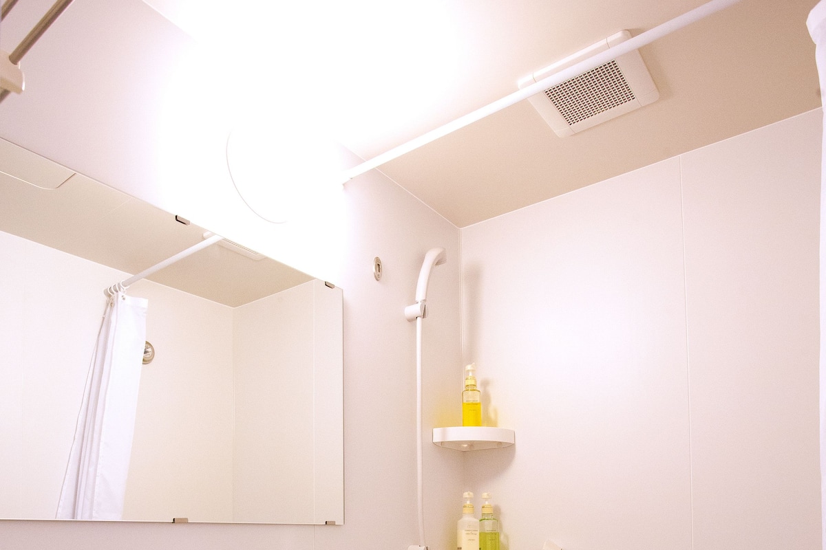 free toiletries, hair dryer, slippers, bidet