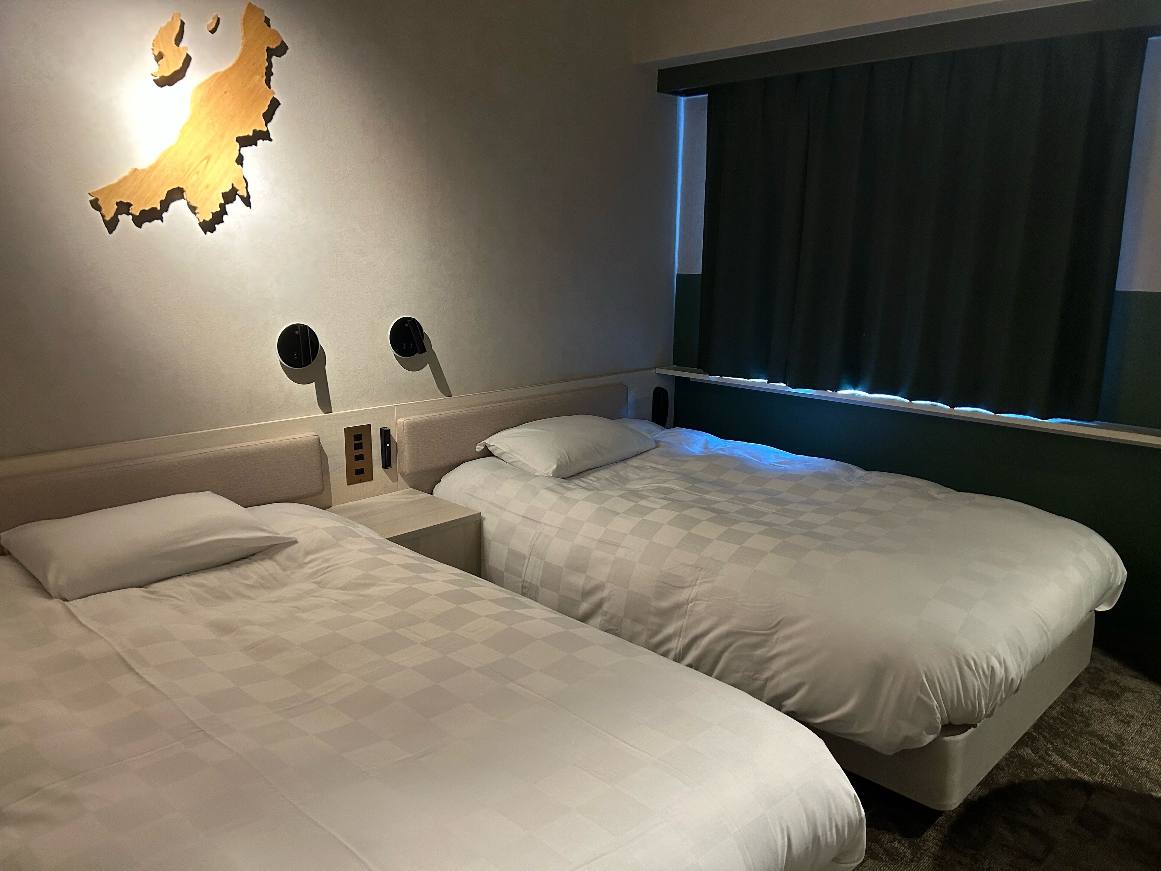 twin room, non smoking | desk, free wifi, bed sheets