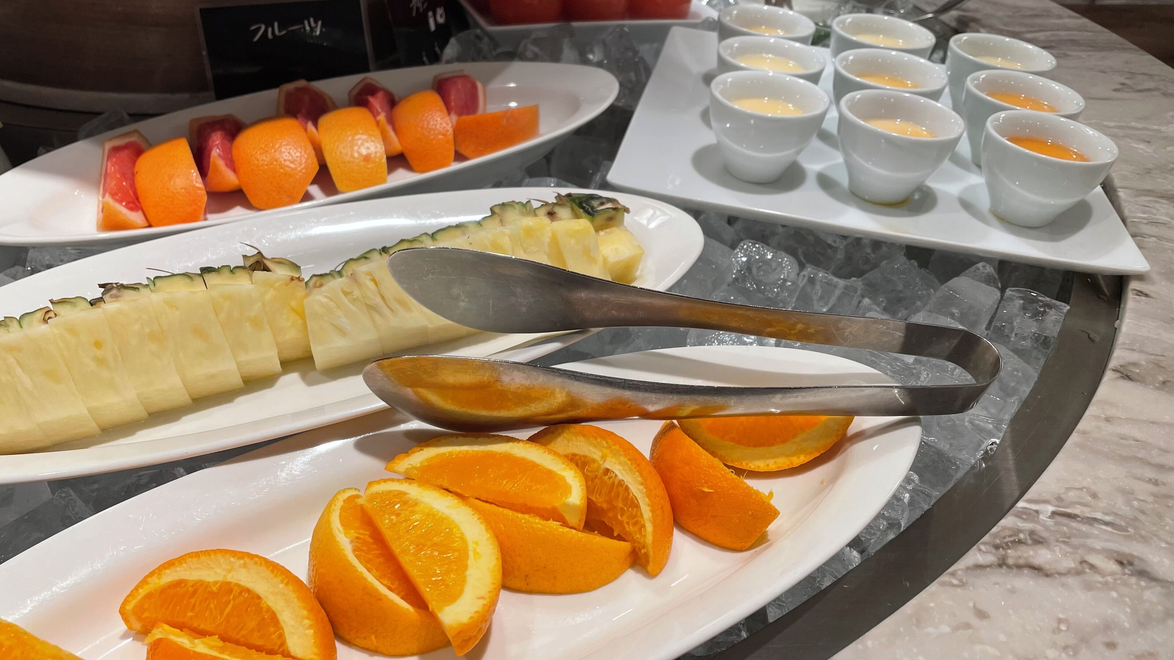 每日供应自助式早餐（每人 JPY 2200）