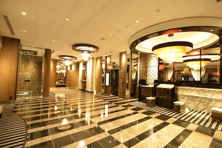 Lobby. APA Hotel Kagoshima Tenmonkan