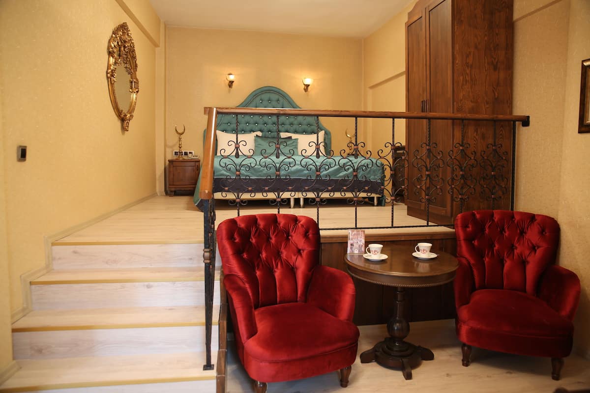 Family Suite | Premium bedding, free minibar items, in-room safe, free WiFi