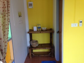 Standard Double Room, Air Conditioned | Room amenity