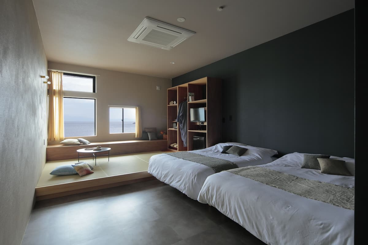 Double Room, Ocean View | Langsir/tirai gelap terus, Wi-fi percuma, dihias secara berasingan 