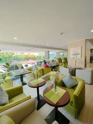 Café - 88 Courtyard Hotel (Pasay)