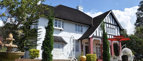 Executive Room | Exterior