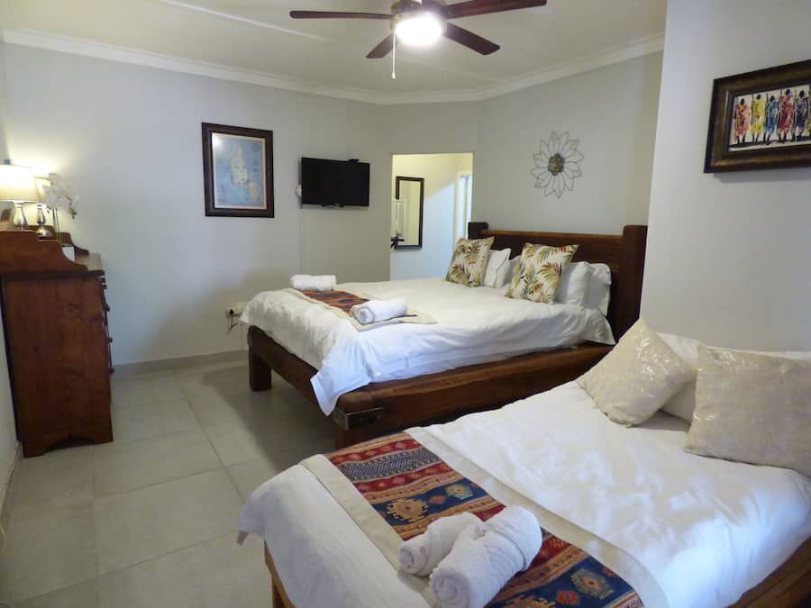 Standard Twin Room, 2 Katil Bujang (Single), Ensuite | Peralatan tempat tidur premium, gebar bulu kapas, tilam berlapik