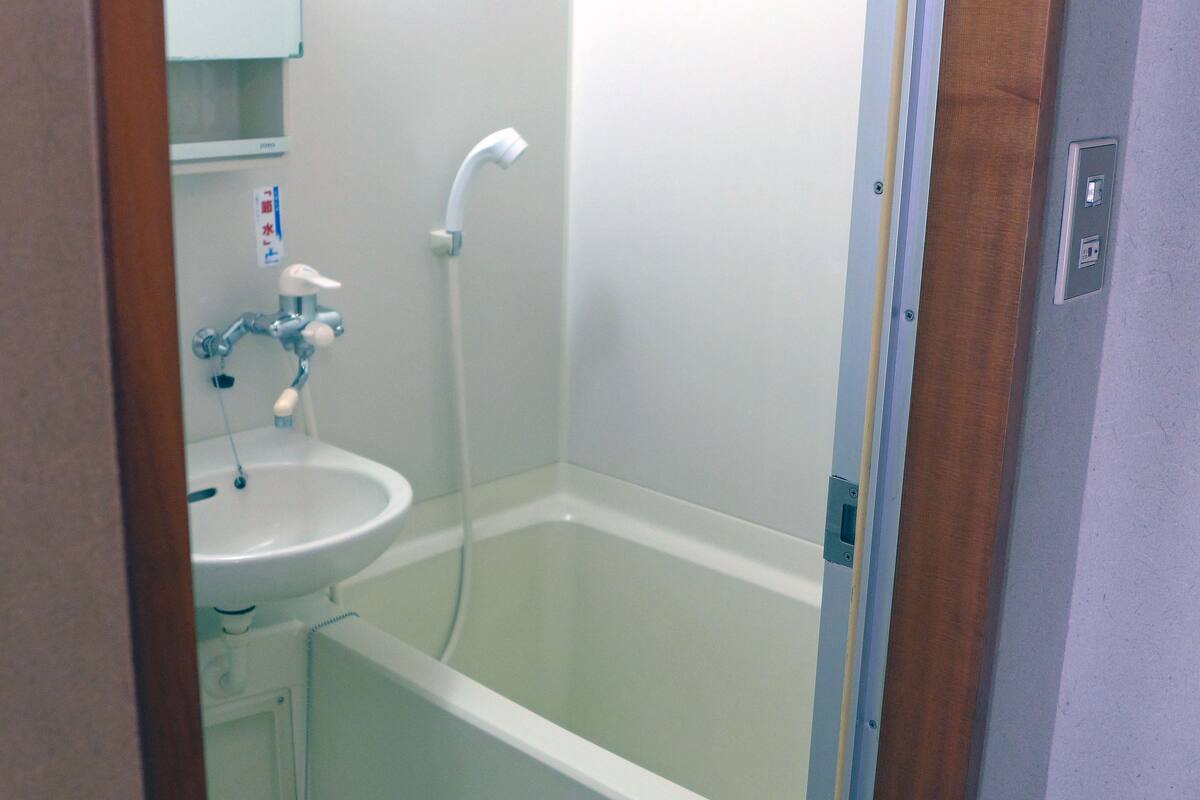 "TAKE" Japanese-Style Twin Room with a Bathroom | Bathroom