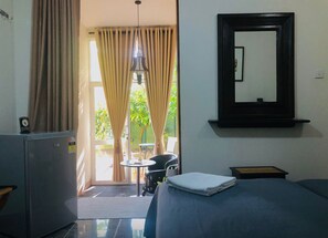 2 chambres, literie de qualité supérieure, minibar, bureau