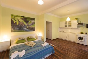 مكواة/لوح كي وواي فاي مجانًا