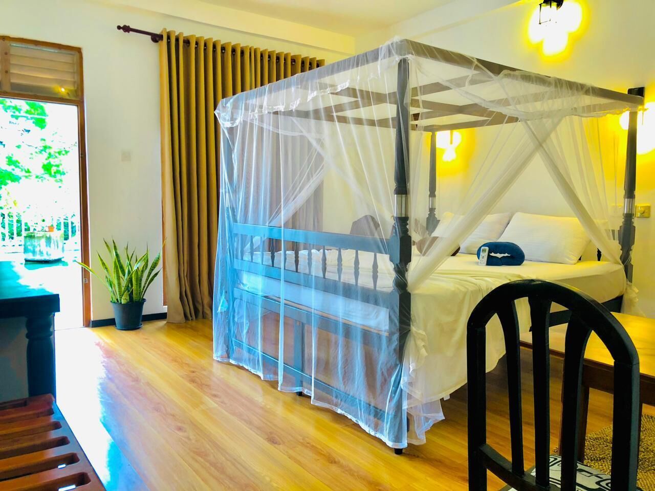 deluxe double room, 1 bedroom | 1 bedroom, premium bedding, minibar, in-room safe