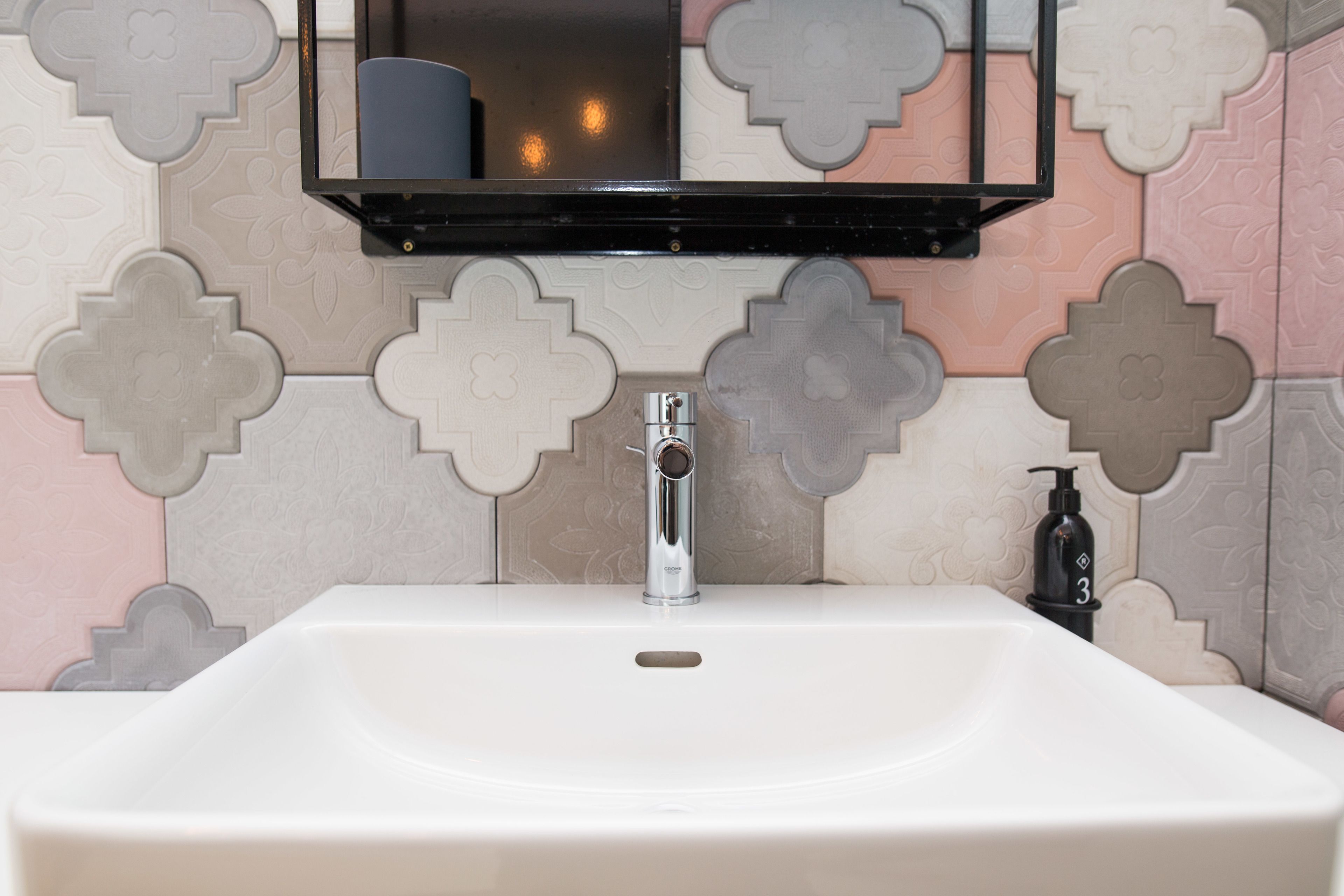 spiced rum (medium) | bathroom sink