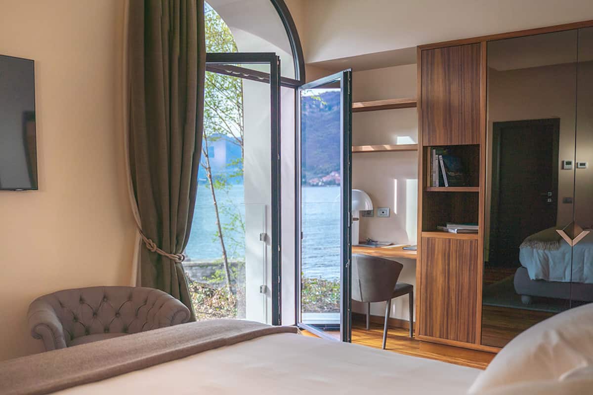 Suite Junior, vista lago, edificio separato (in grotta) | Vista dalla camera