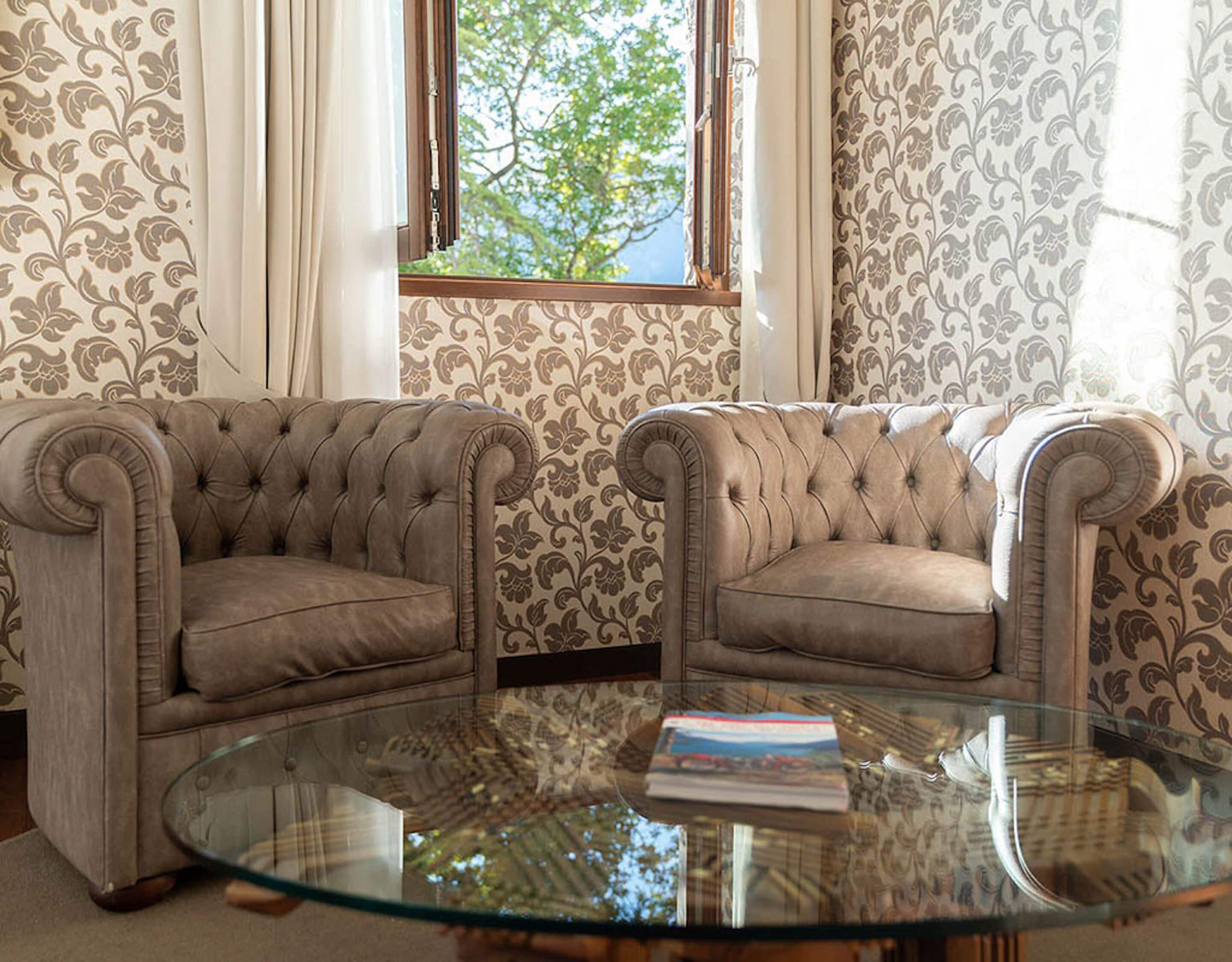 junior suite, vista lago parziale | frette italian sheets, premium bedding, down duvets, memory-foam beds