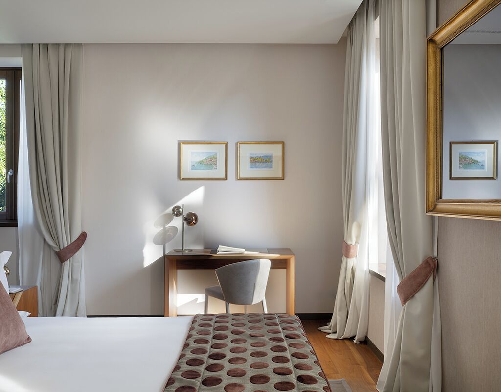 Junior Suite, Vista Parco | Bộ trải giường bằng vải Frette của Ý, bộ đồ giường cao cấp 