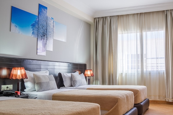 Junior Suite | Premium bedding, blackout drapes, soundproofing, WiFi (free)