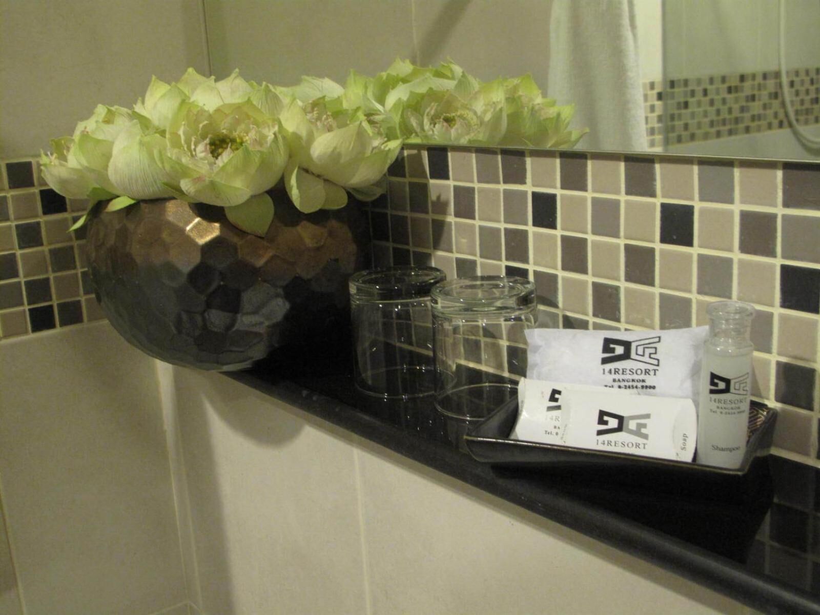 shower, free toiletries, towels, soap