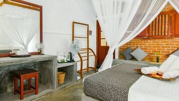 Habitación doble estándar, vista a la montaña | 8 habitaciones y sábanas de algodón egipcio