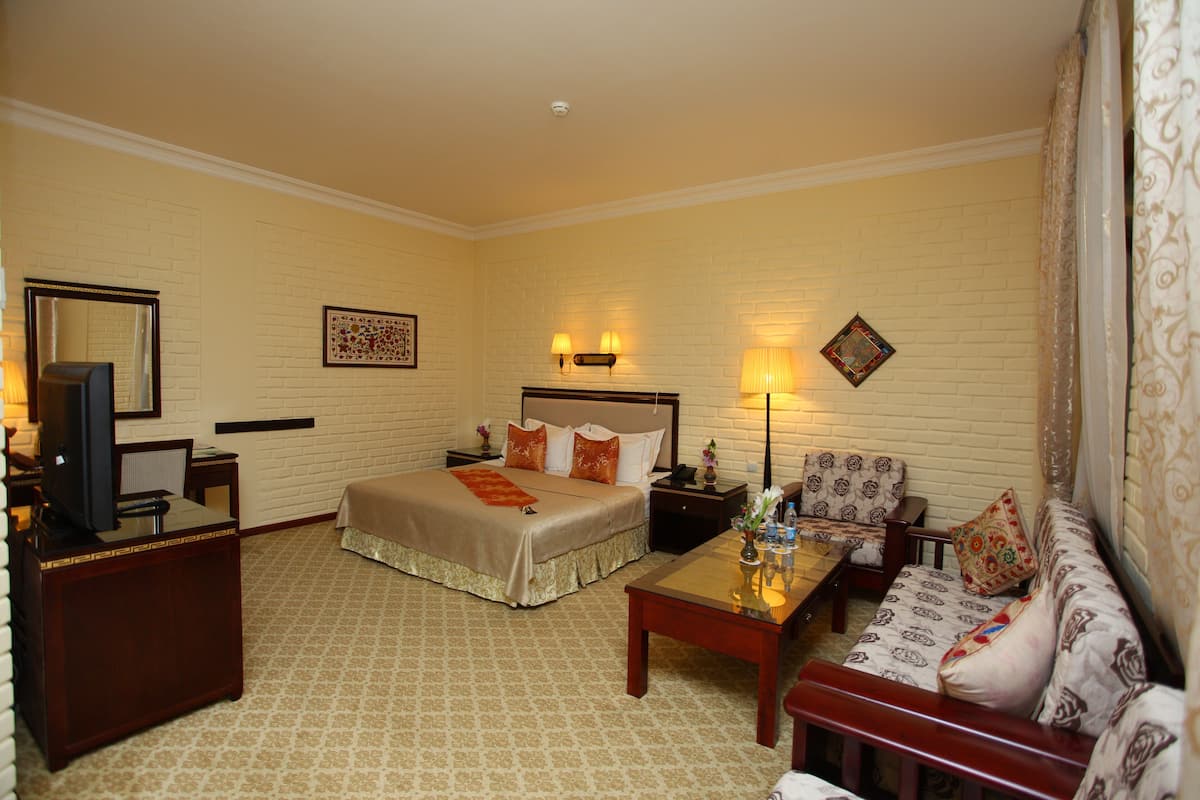 Executive Suite