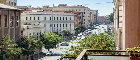 Studio, 1 chambre, fumeur, balcon | Balcon
