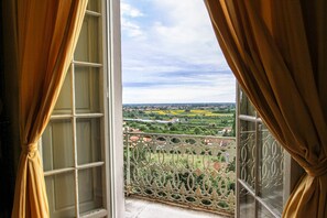 Deluxe Double or Twin Room | Terrace/patio - Villa Alta (San Giuliano Terme)