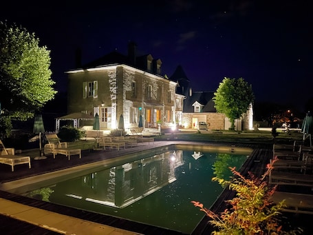Front of property. Moulin Bleu de Vézère