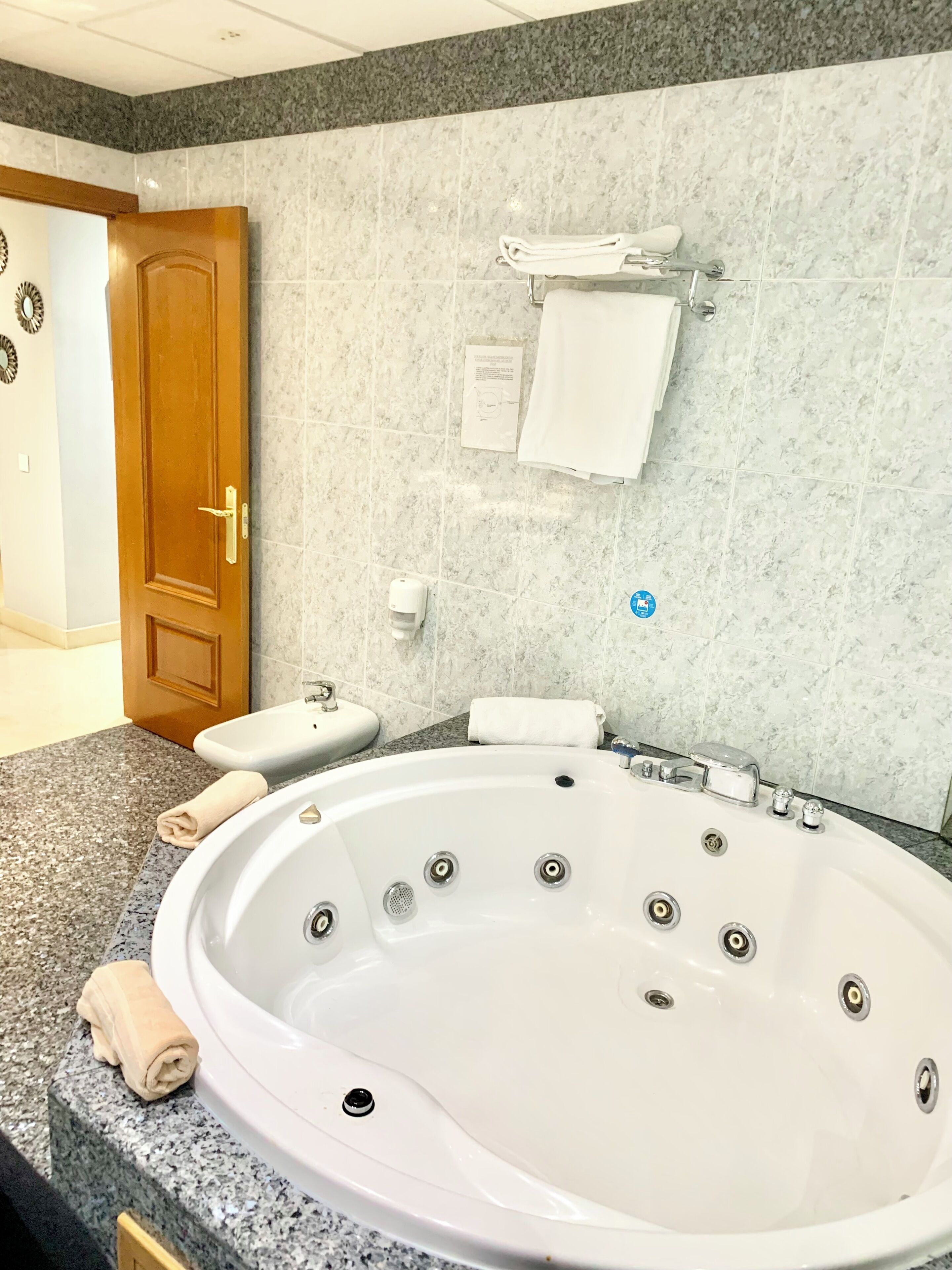 Photo - Hotel Humanes