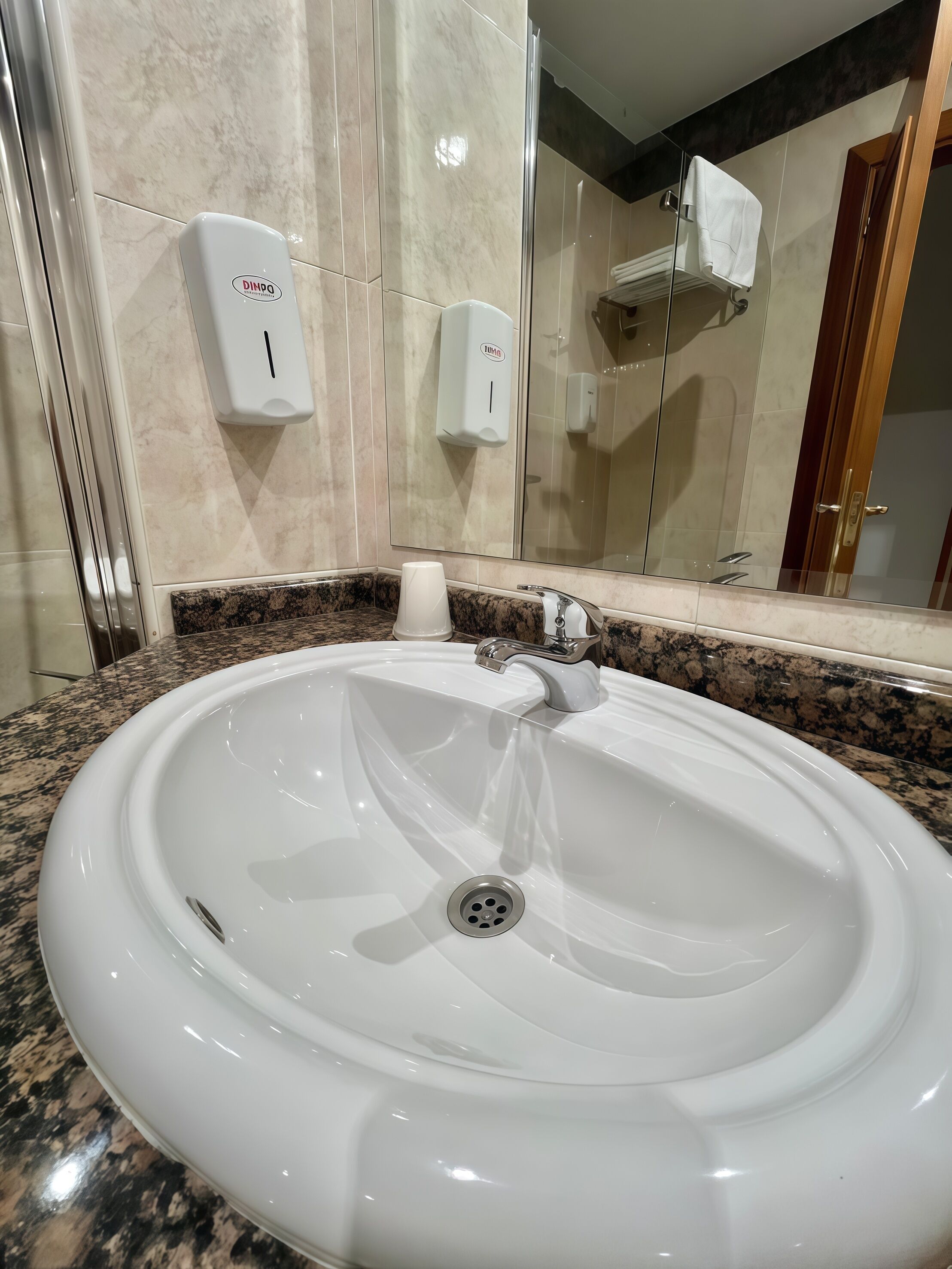 Photo - Hotel Humanes