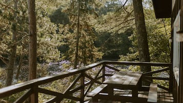 Cabaña familiar, 2 habitaciones | Terraza o patio